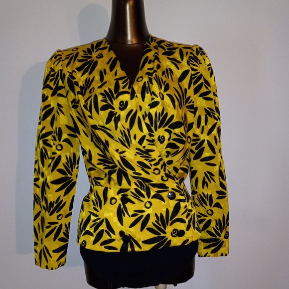 Yellow printed blouse-jacket, vintage from early1980s, made in Canada - Picture 6 of 10